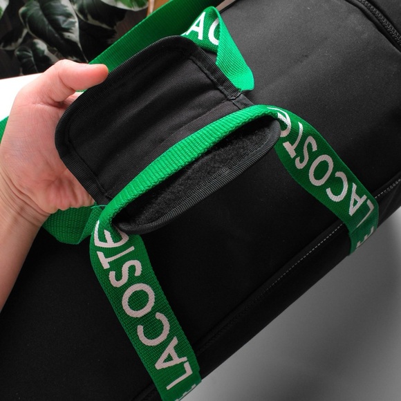 🐊LACOSTE TRAVEL BAG 🐊 - Picture 6 of 8
